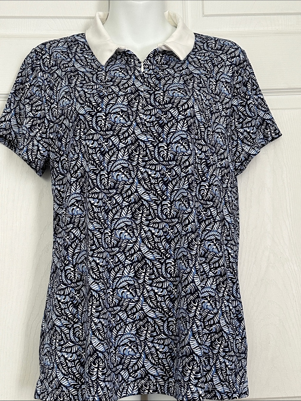 Women's Tommy Bahama Golf Navy and White Printed Polo Top Classic Collar L